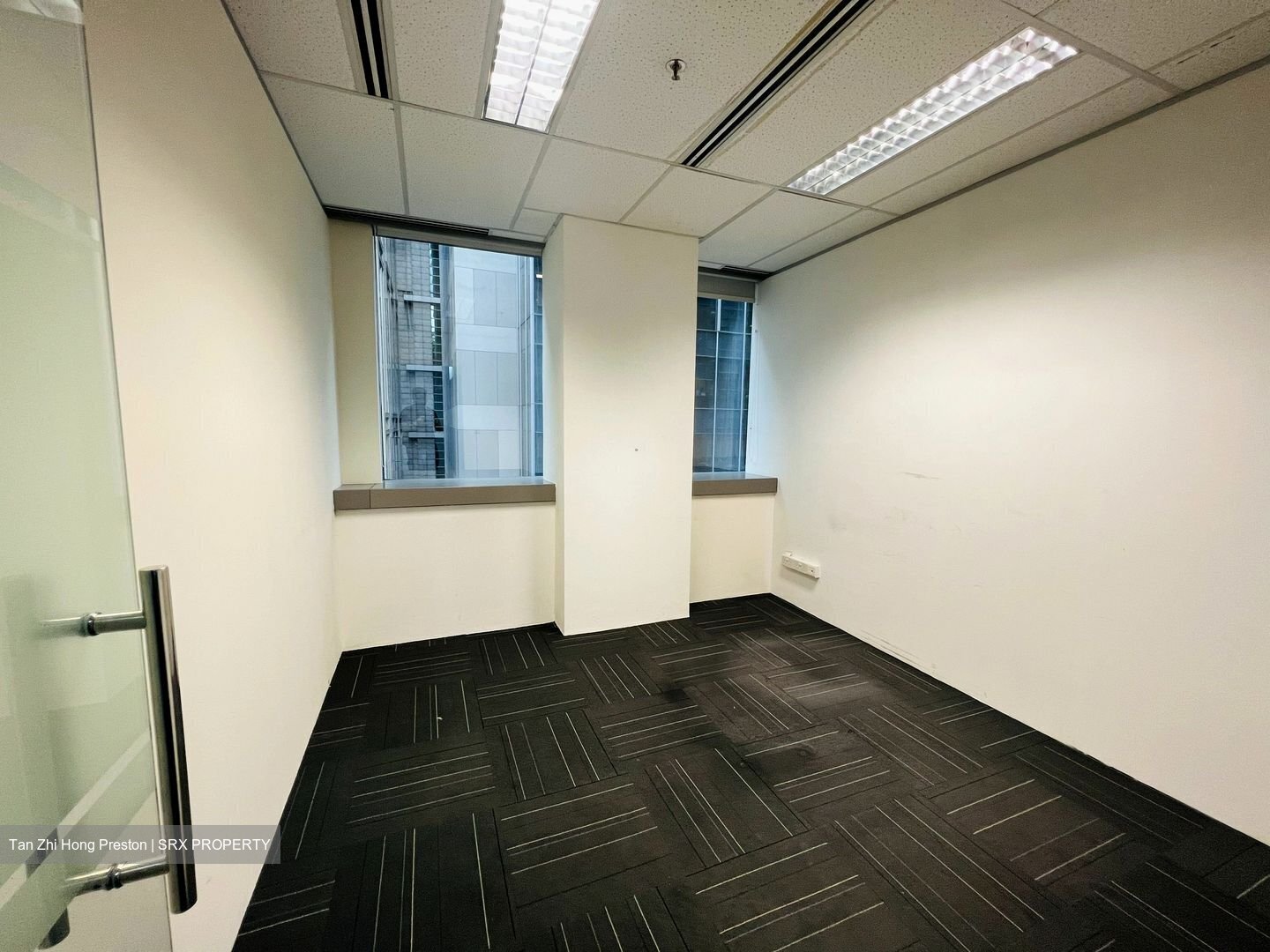 Robinson 112 (D1), Office #482971281